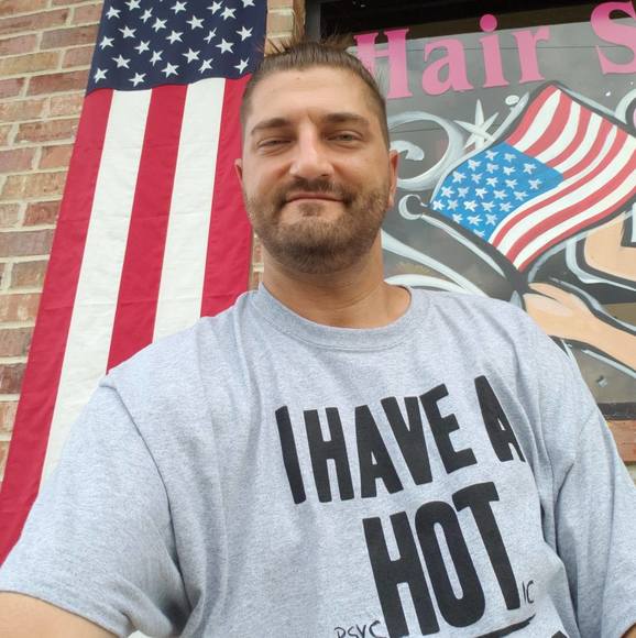 Meet your Posher, Casey - Picture 1 of 1